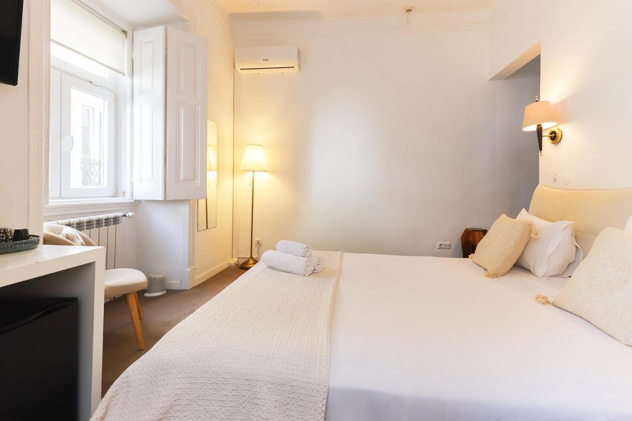 Chiado Prime Suites By Homing Lisboa Ngoại thất bức ảnh