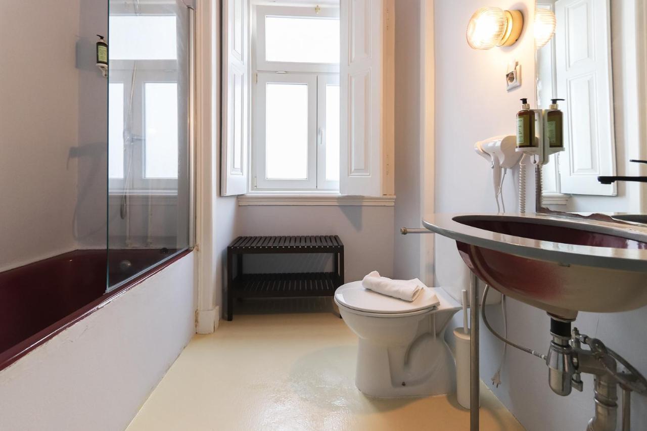 Chiado Prime Suites By Homing Lisboa Ngoại thất bức ảnh